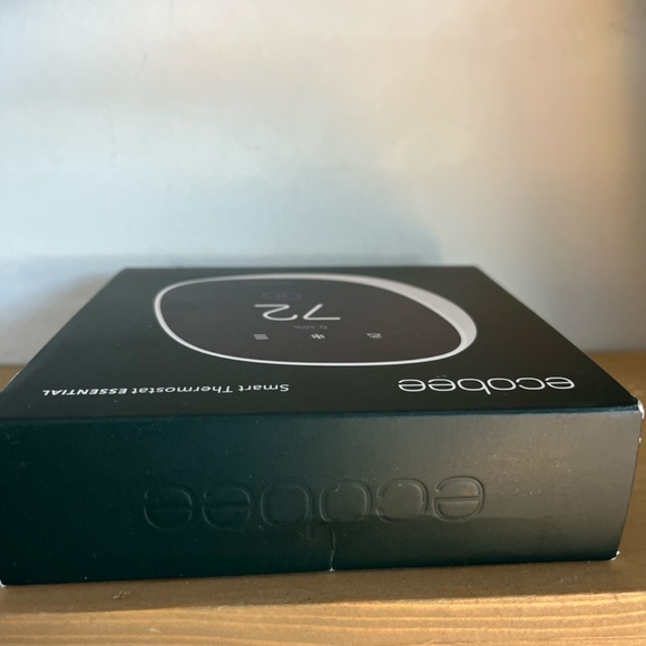 Ecobee Smart Thermostat - Picture 2 of 8